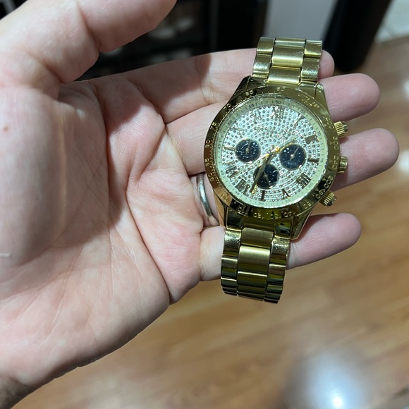 Michael Kors LAYTON GLITZ GOLD-TONE CRYSTAL DIAL WATCH MK5830 - Picture 2 of 3